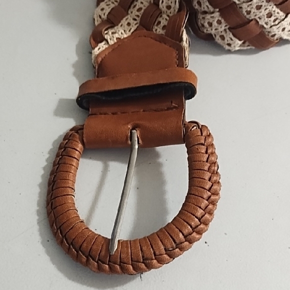 Elegant Woven Carmel Brown and Cream Crochet Woven Wide Belt - Picture 10 of 11